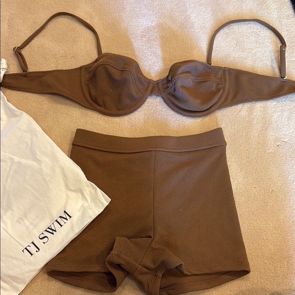 Brown Bikini Set with Modern Seamless Design (MEDIUM TOP/XS BOTTOM)